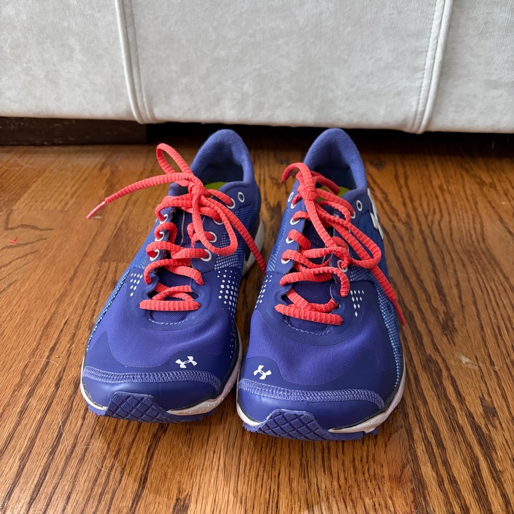 Under Armour HOVR Infinite Summit 2 road-running shoe - Picture 4 of 8